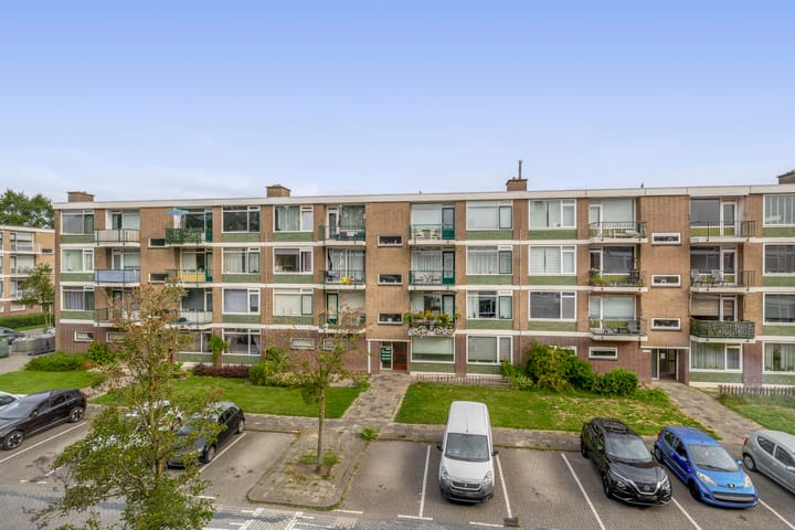 Middelrode 115 in Rotterdam photo