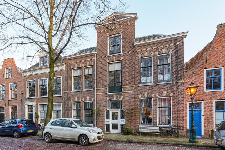 Middelstegracht 51 in Leiden