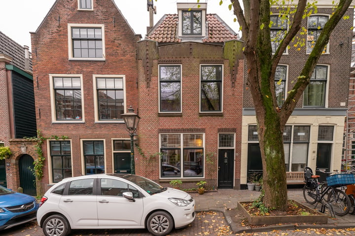 Middelstegracht 63 in Leiden