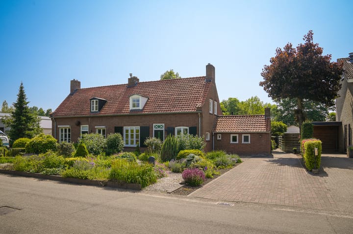 Middelwaard 9 in Horssen