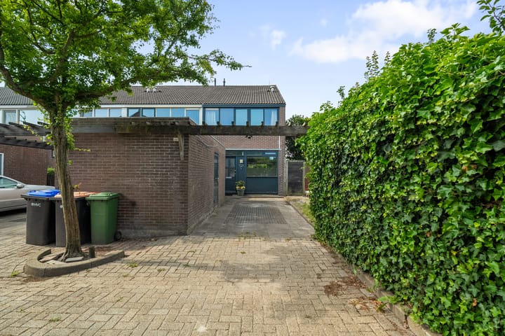 Middelzand 2118 in Julianadorp