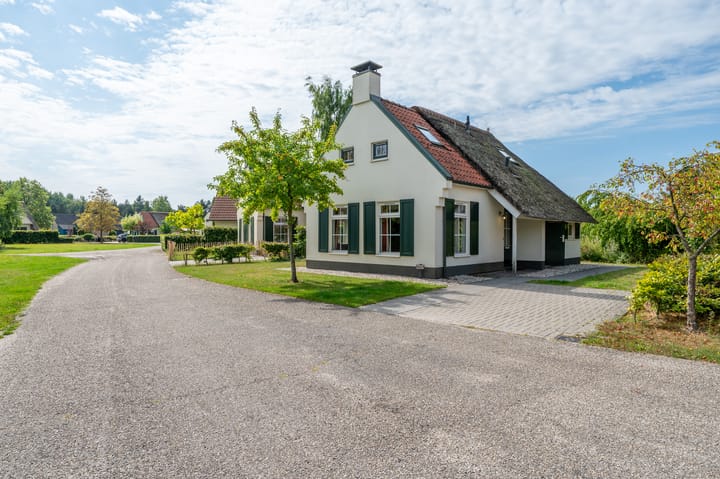 Midden Peelweg 5T-228 in Sevenum