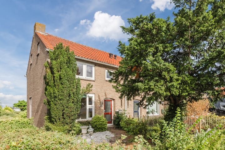 Middenweg 465B in Heerhugowaard
