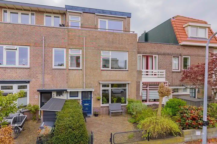 Middenweg 54 in Haarlem