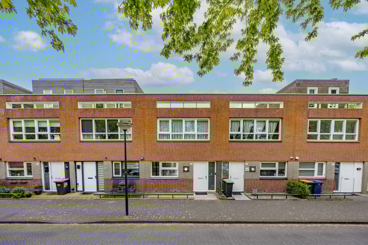 Middenweg 88 in 's-Gravenhage