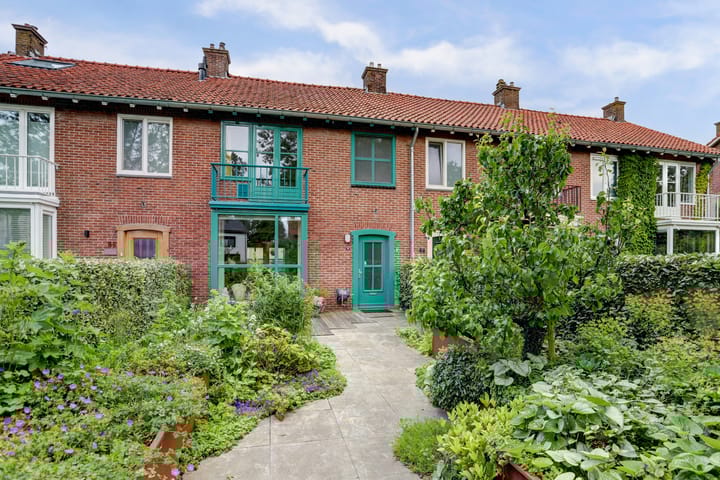 Photo of property Midlumerlaan 56, Harlingen