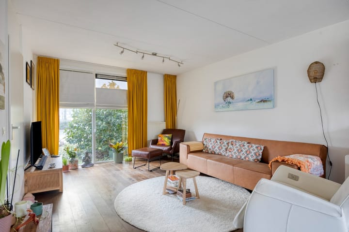 Midwoldeplein 3 in Tilburg