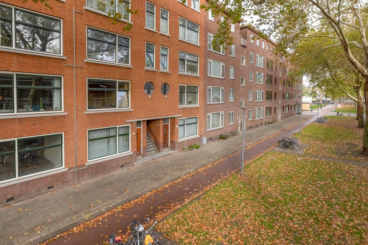 Mijnsherenlaan 153C in Rotterdam