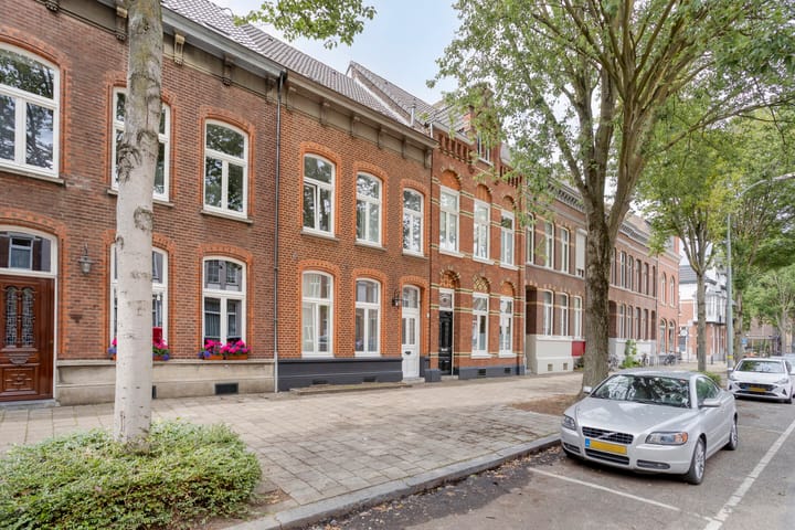 Minderbroederssingel 20 in Roermond