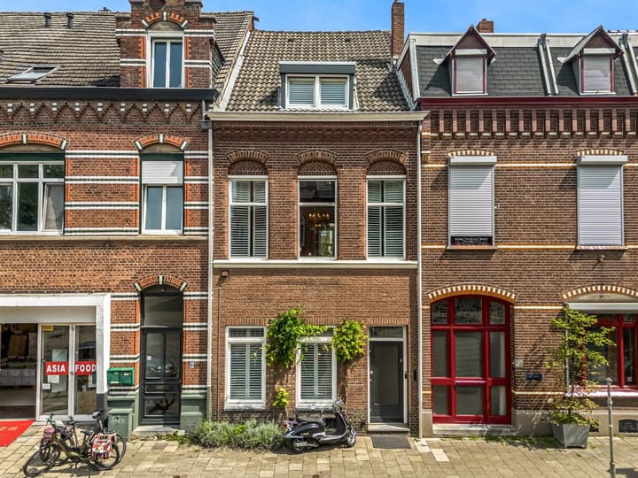 Minderbroederssingel 25 in Roermond