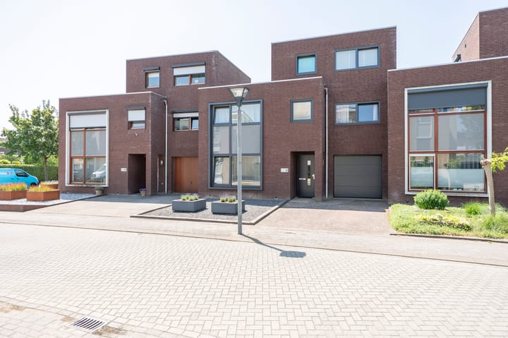 Photo of property Minerva 21, Born