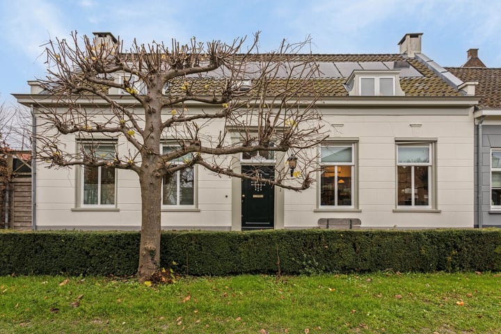 Photo of property Minstraat 1, Asperen