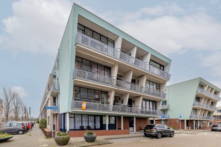 Mistralstraat 19 in Rotterdam foto