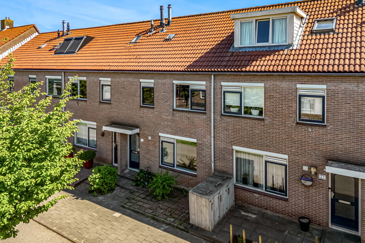Moerbalk 18 in Hoorn