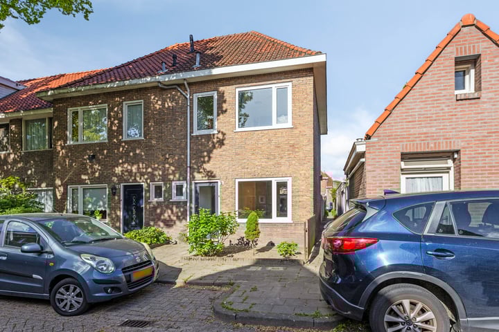 Moerdijkstraat 2 in Eindhoven