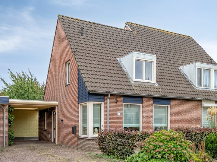 Moerkamp 25 in Beugen foto