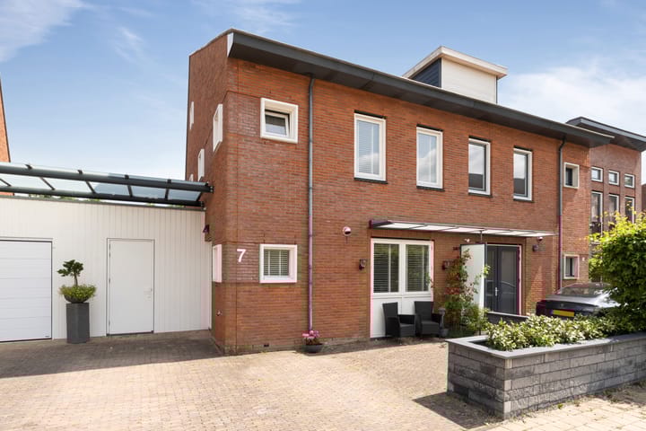 Moermond 7 in Hoofddorp