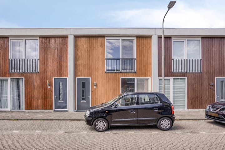Mokmerstraat 15 in Tilburg