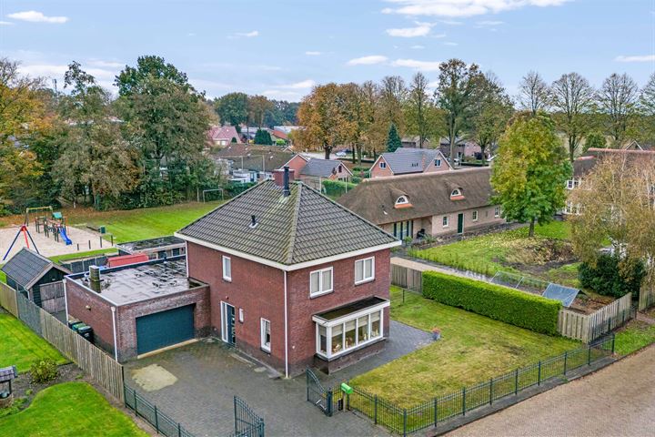 Molenaarslaan 4 in Nieuw-Schoonebeek