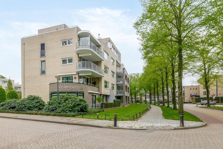 Molenbeemden 56 in Veghel