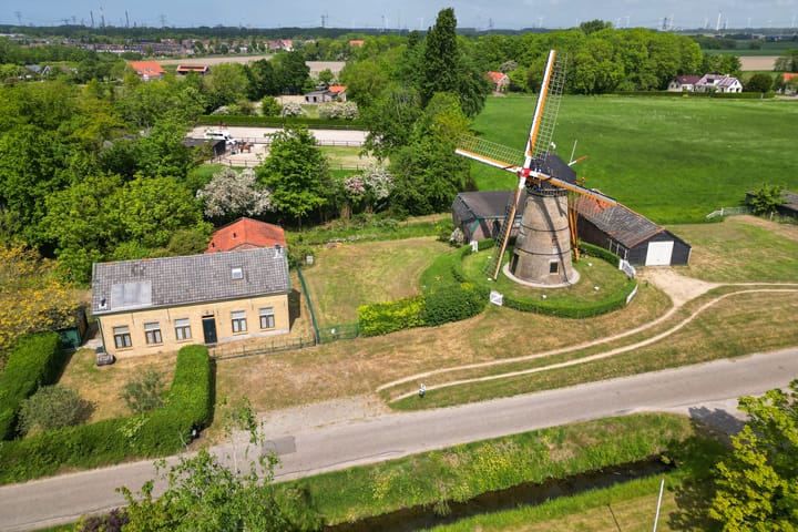 Molendijk 21 in Oostvoorne