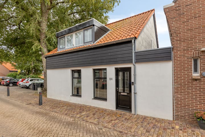 Molendijk 24 in Nieuwe-Tonge