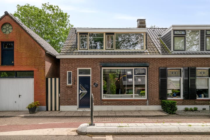 Molendijk 59 in Stad aan 't Haringvliet