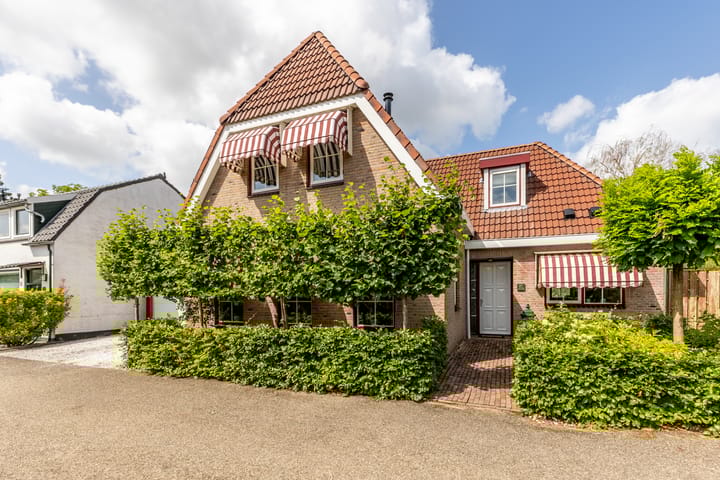 Molendijk 67 in Rhoon