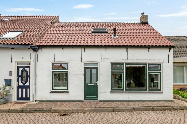 Molendijk 81 in Den Bommel
