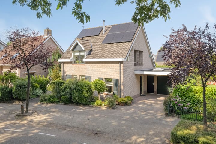 Moleneind 75 in Prinsenbeek foto