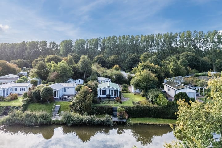 Molengroet 1-501 in Noord-Scharwoude