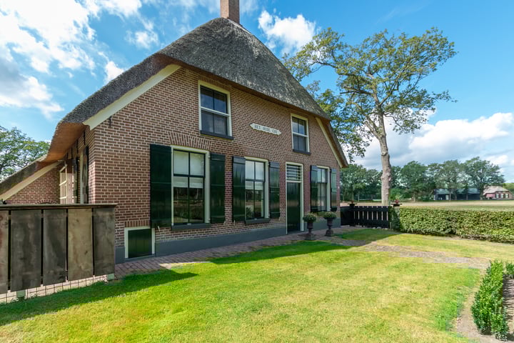 Photo of property Molenhoek 1, Pesse