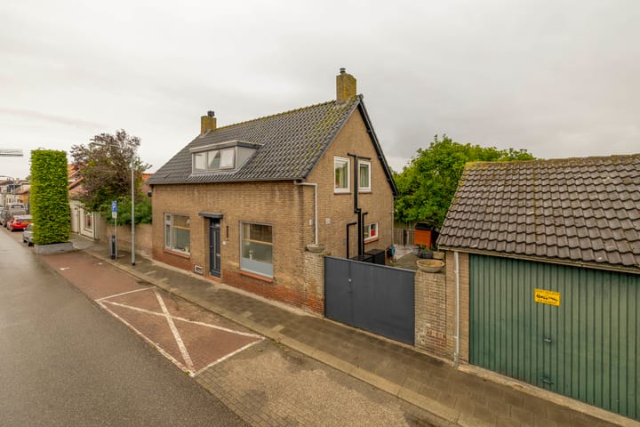 Molenkade 25 in Stellendam
