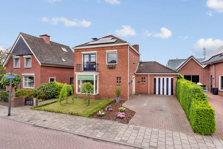 Molenkampsweg 45 in Borne Foto