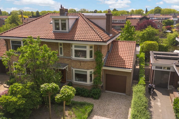 Photo of property Molenlaan 136, Rotterdam