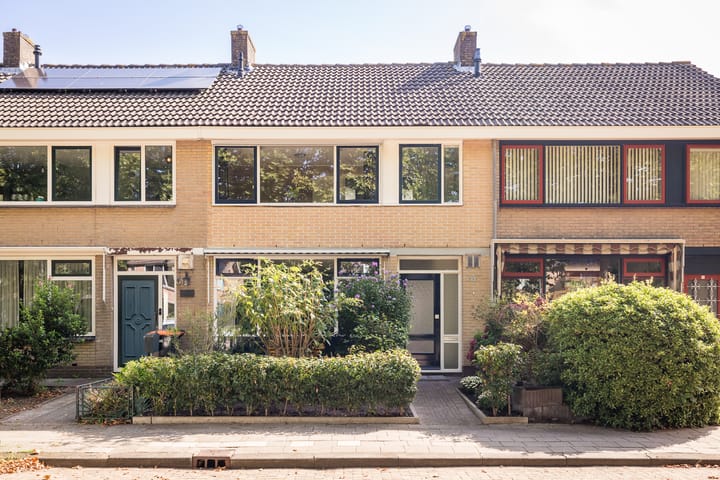 Molensingel 32 in Bovenkarspel
