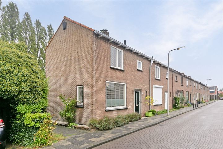 Molenstraat 1 in Spijkenisse