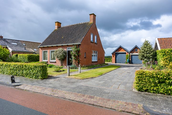 Molenstraat 12 in Eenrum