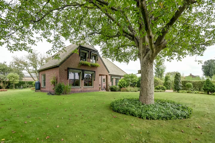 Photo of property Molenstraat 16, Swolgen