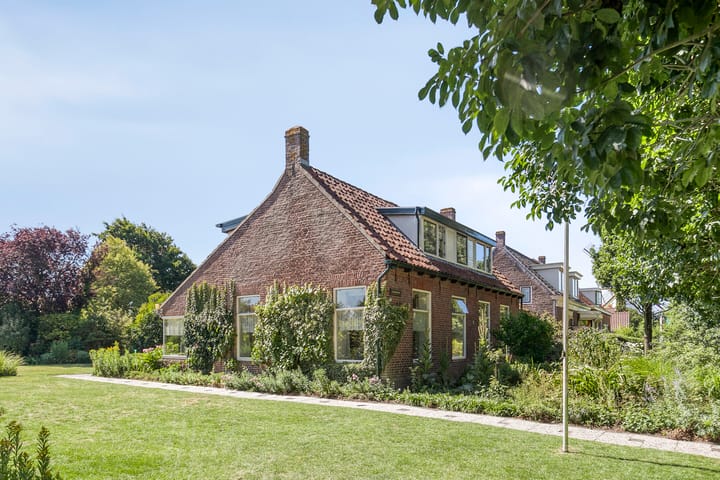 Photo of property Molenstraat 18, Grijpskerke