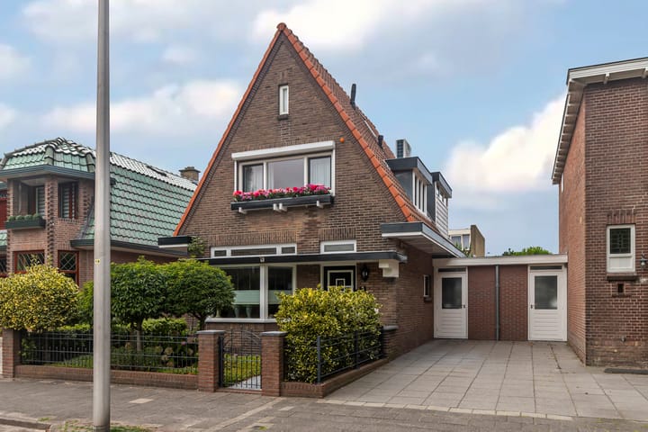 Molenstraat 220 in Monster