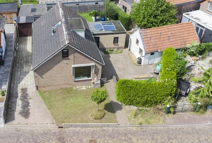 Molenstraat 45 in Sint Jansklooster