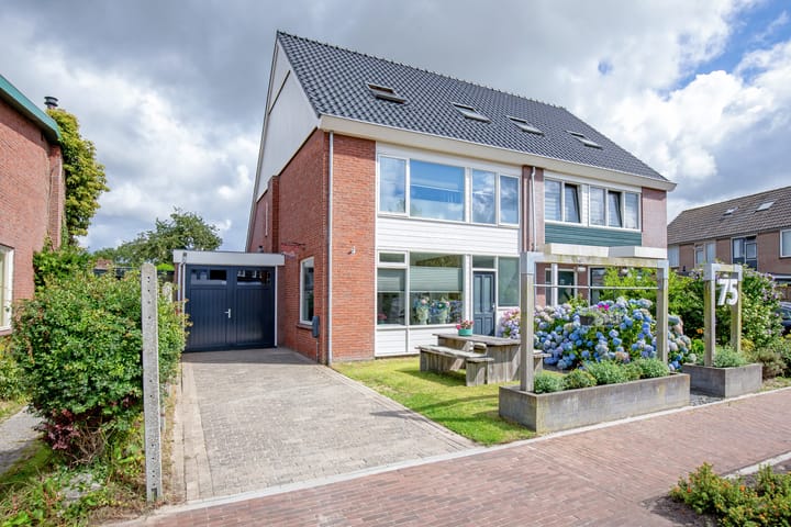 Molenstraat 75 in Den Burg