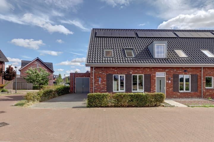 Photo of property Molenvelden 19, Hapert