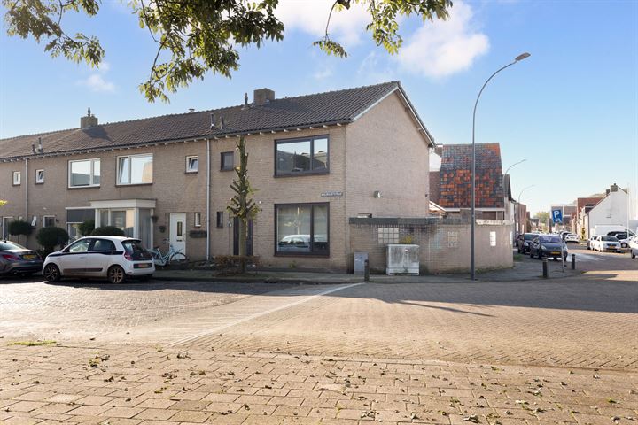 Molenvlietstraat 2 in Waalwijk