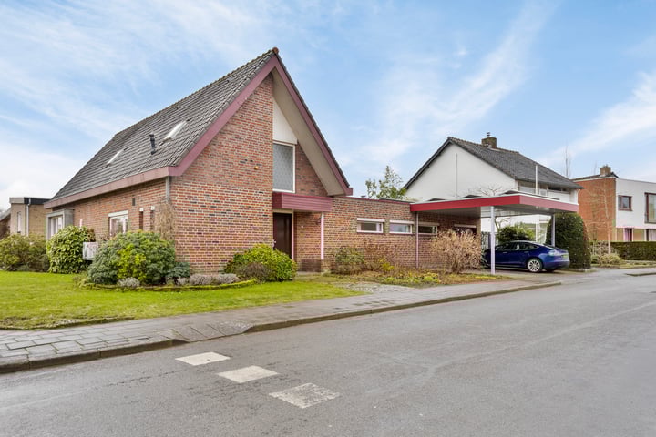 Photo of property Molenweg 24, Sint Odiliënberg