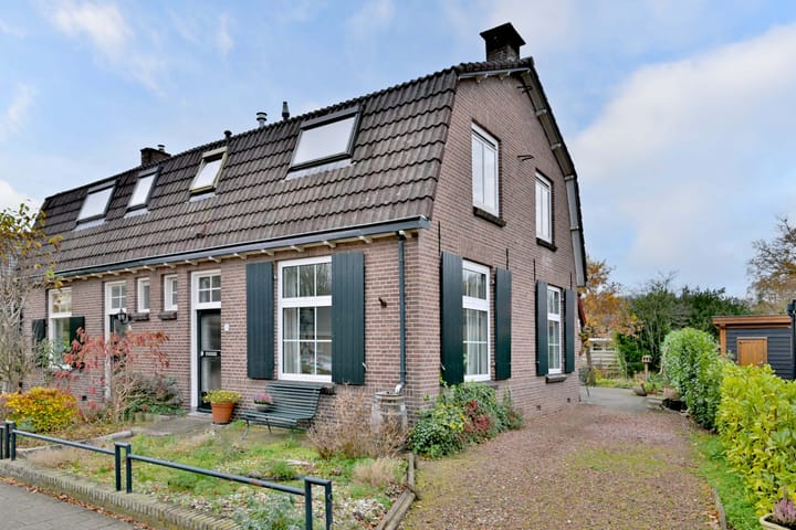 Photo of property Molenweg 43, Gorssel