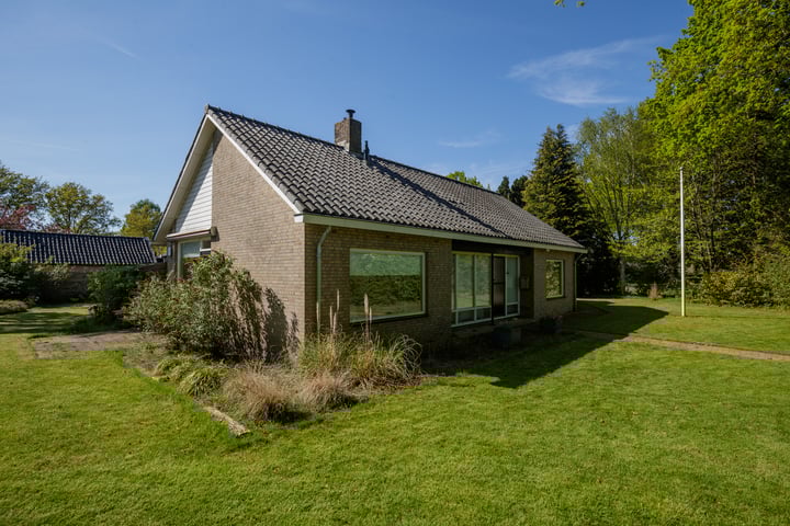 Molenweg 5 in Roden