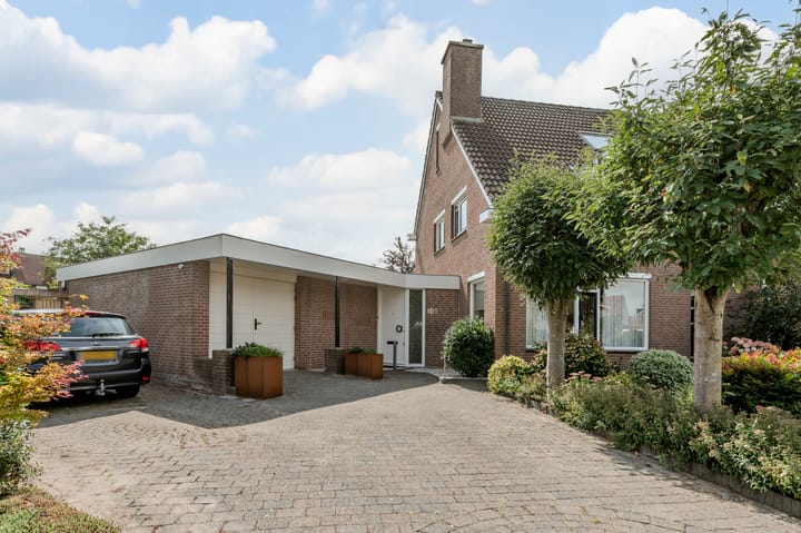 Molenwiek 102 in Mijdrecht