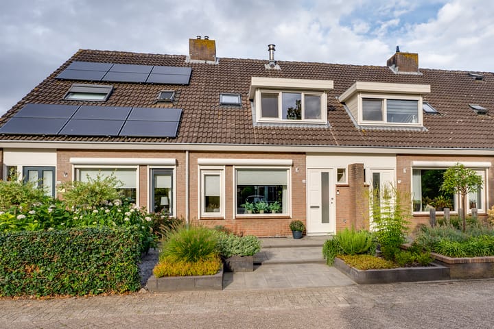 Photo of property Molenzicht 69, Dirksland